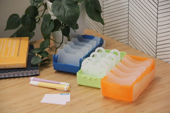 plastikowe pudełka na fiszki